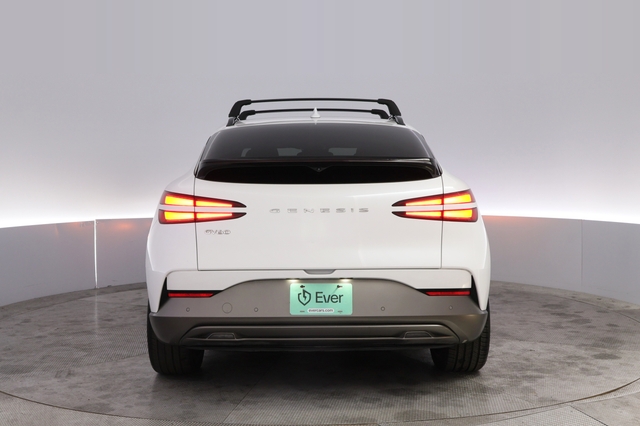 2023 Genesis GV60