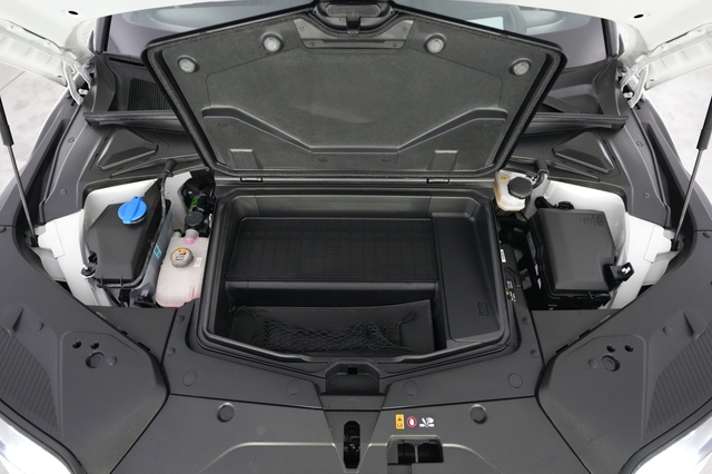 2023 Genesis GV60