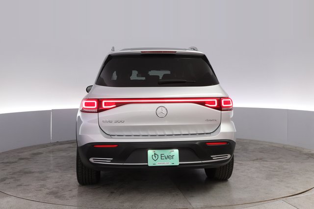 2023 Mercedes-Benz EQB — photo 12 of 20