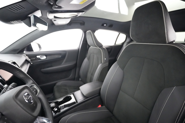 2023 Volvo C40 Recharge