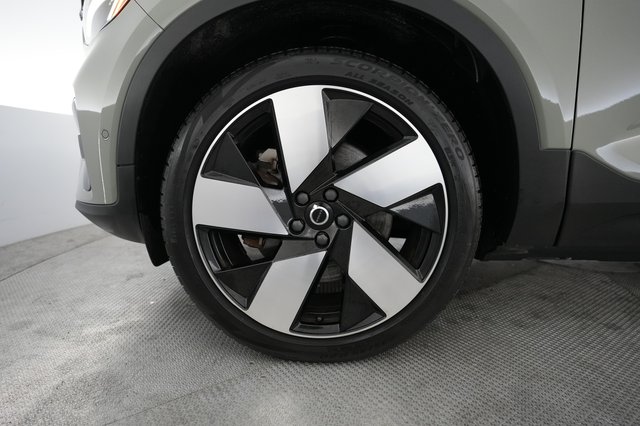 2023 Volvo C40 Recharge — photo 15 of 22