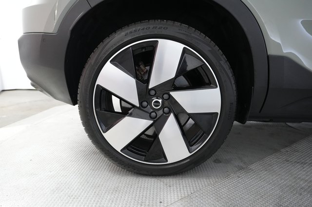 2023 Volvo C40 Recharge — photo 17 of 22