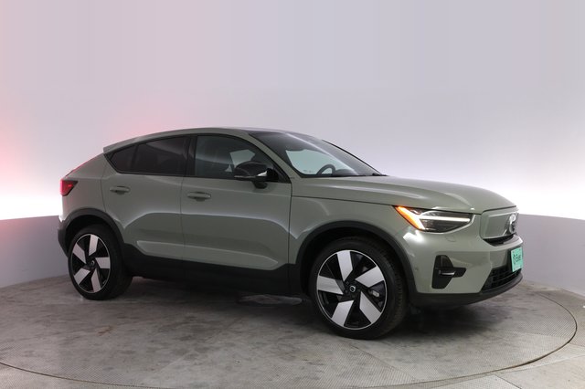 2023 Volvo C40 Recharge — photo 11 of 22