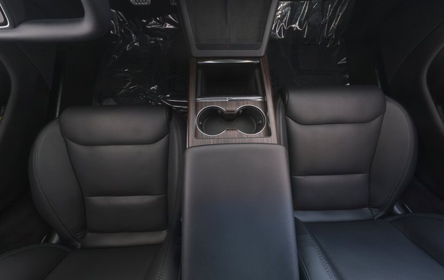 2023 Tesla Model S — photo 22 of 24