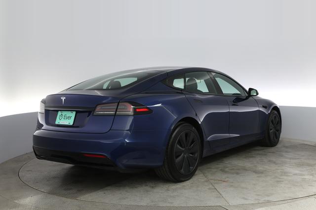 2023 Tesla Model S — photo 2 of 24