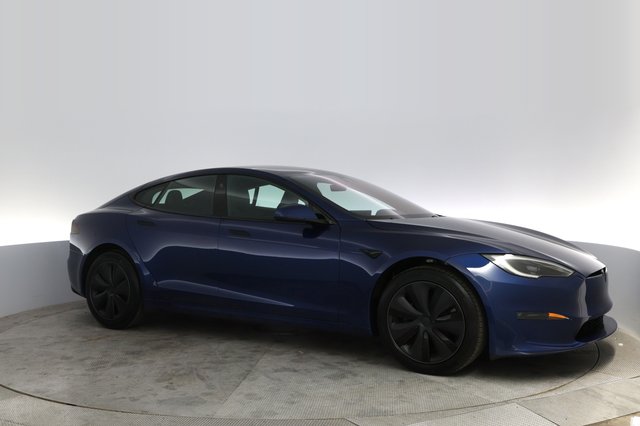 2023 Tesla Model S — photo 11 of 24