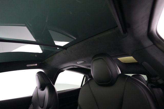 2023 Tesla Model X — photo 20 of 22