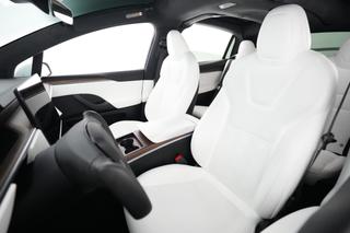 2023 Tesla Model X — photo 3 of 22