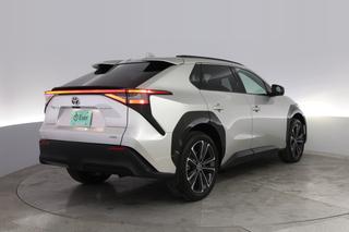 2023 Toyota bZ4X — photo 2 of 20