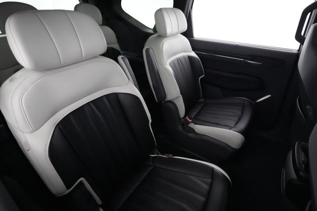 2024 Kia EV9 — photo 4 of 23