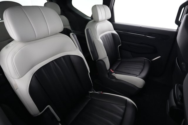 2024 Kia EV9 — photo 4 of 23