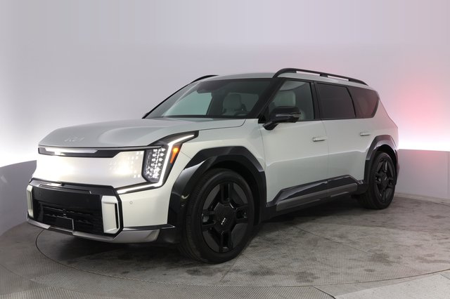 2024 Kia EV9 — VIN KNDAEFS51R6022522