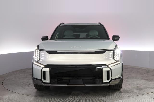 2024 Kia EV9 — photo 9 of 23