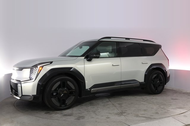 2024 Kia EV9 — photo 14 of 23