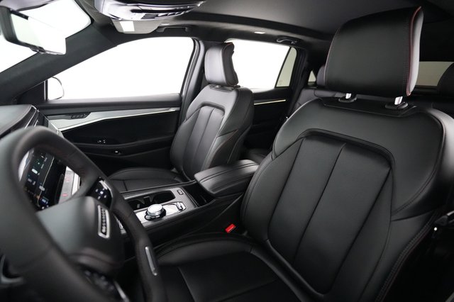 2024 Jeep Wagoneer S — photo 3 of 29