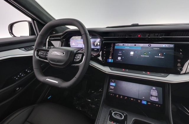 2024 Jeep Wagoneer S — photo 20 of 29