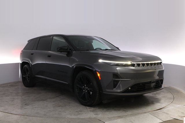 2024 Jeep Wagoneer S — photo 10 of 29
