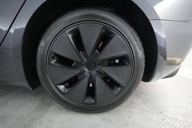 2024 Tesla Model 3 — photo 15 of 22