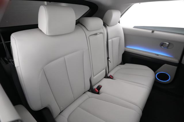2024 Hyundai IONIQ 5 — photo 4 of 21
