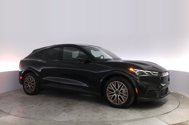 2025 Ford Mustang Mach-E — photo 11 of 21