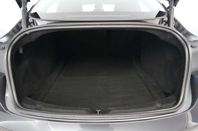 2025 Tesla Model 3 — photo 6 of 22