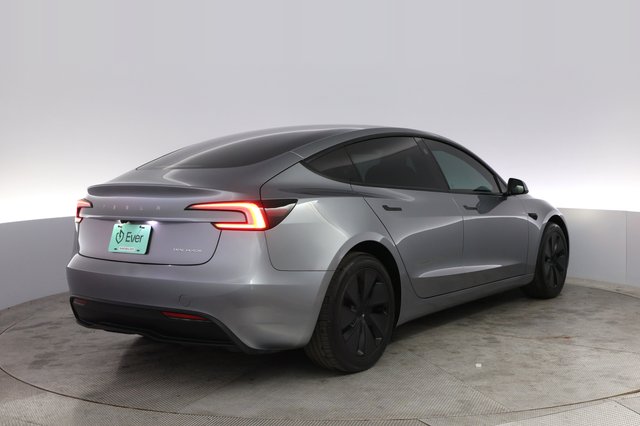 2025 Tesla Model 3 — photo 2 of 21