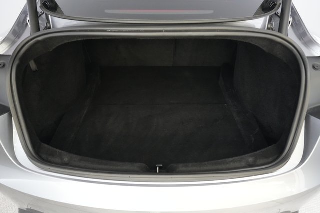 2025 Tesla Model 3 — photo 6 of 21