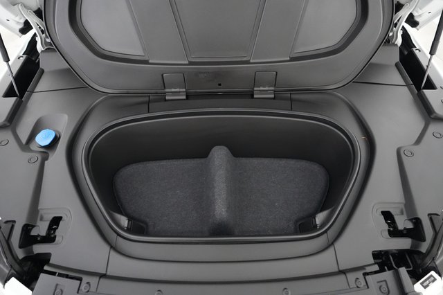 2023 Volvo XC40 Recharge — photo 20 of 21