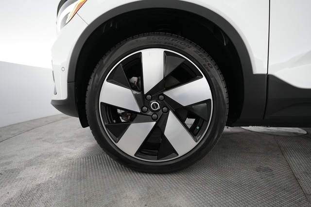 2023 Volvo XC40 Recharge