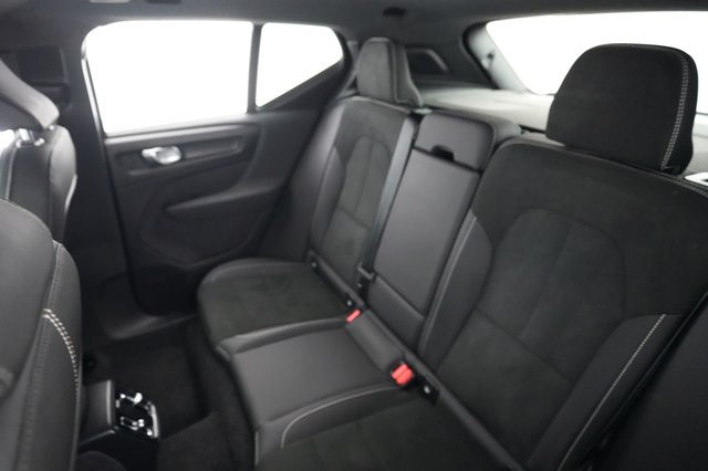2023 Volvo XC40 Recharge — photo 19 of 21