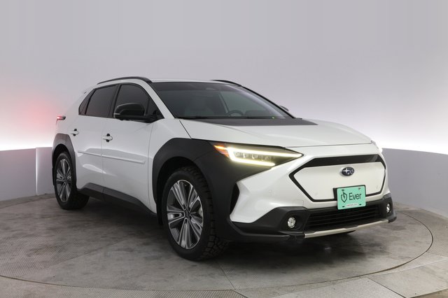 2023 Subaru Solterra — photo 10 of 23