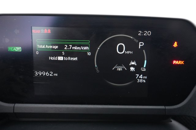 2023 Subaru Solterra — photo 5 of 23