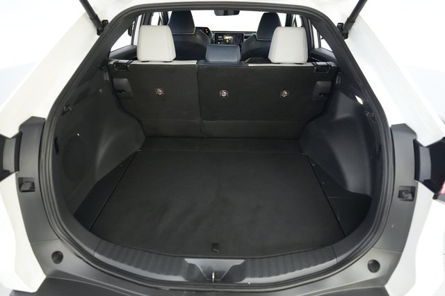 2023 Subaru Solterra — photo 6 of 23