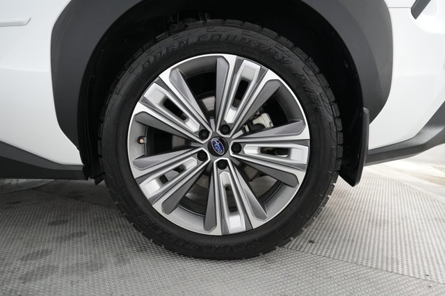 2023 Subaru Solterra — photo 7 of 23