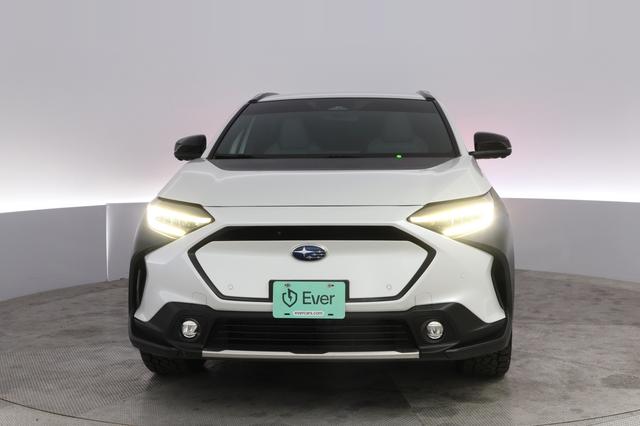 2023 Subaru Solterra — photo 9 of 23