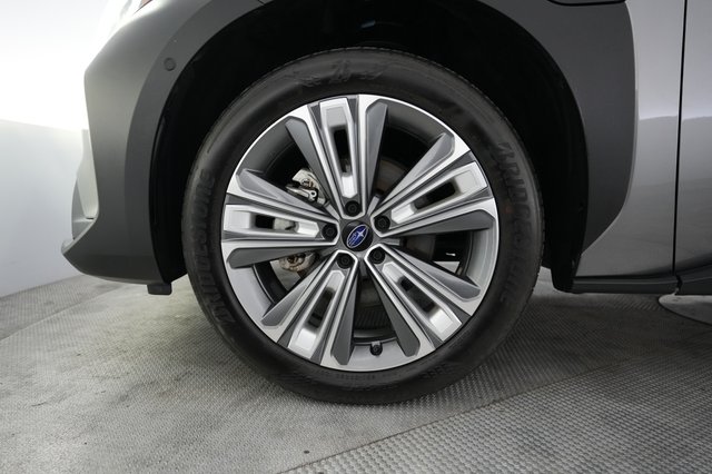 2023 Subaru Solterra — photo 15 of 23