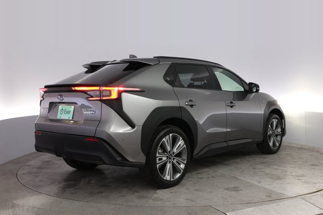 2023 Subaru Solterra — photo 2 of 23