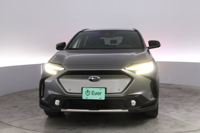 2023 Subaru Solterra — photo 9 of 23
