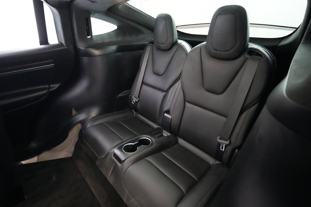 2023 Tesla Model X — photo 20 of 24