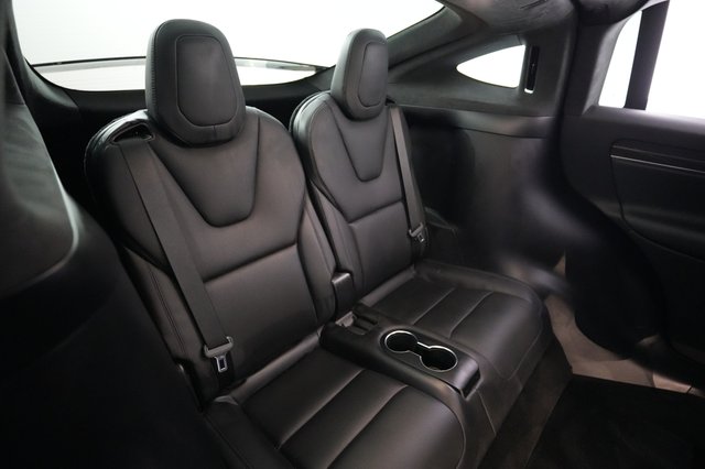 2023 Tesla Model X — photo 21 of 24