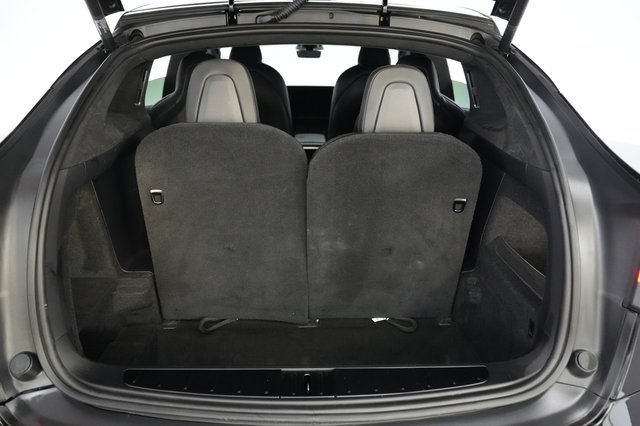 2023 Tesla Model X — photo 6 of 24