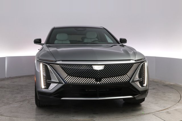 2024 Cadillac Lyriq — photo 9 of 20