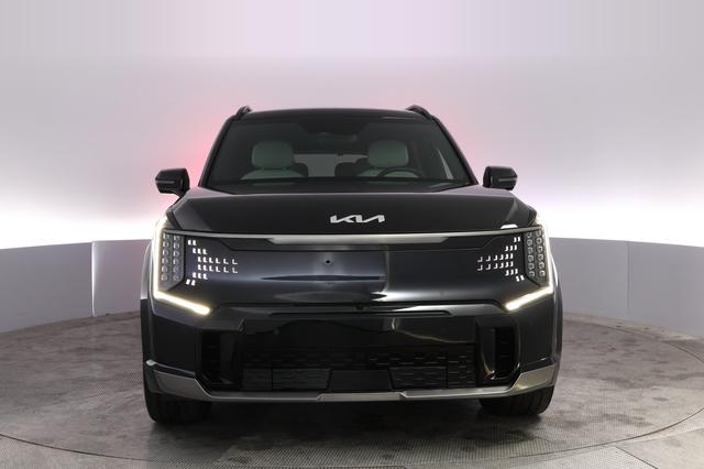 2024 Kia EV9 — photo 9 of 23