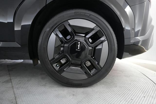 2024 Kia EV9 — photo 7 of 23