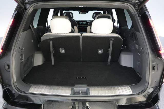 2024 Kia EV9 — photo 6 of 23