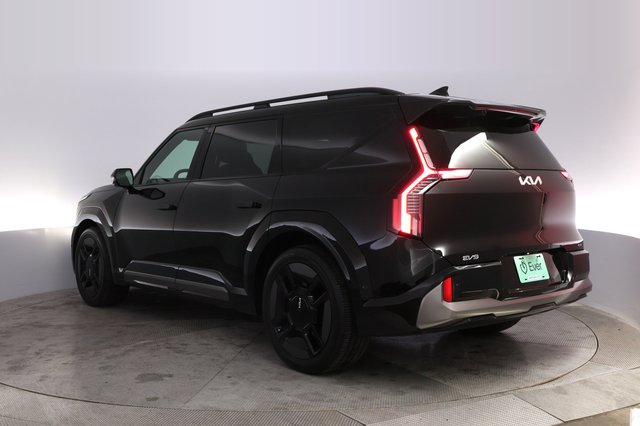 2024 Kia EV9 — photo 13 of 23