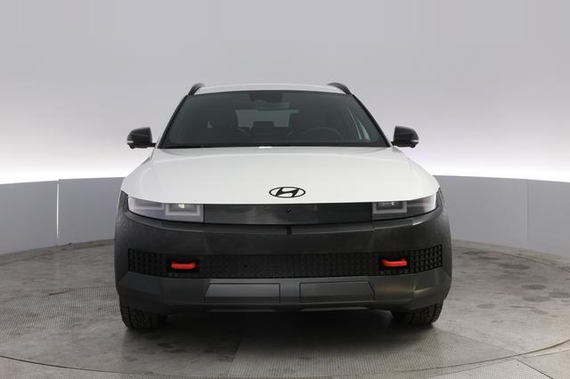 2025 Hyundai IONIQ 5 — photo 9 of 21
