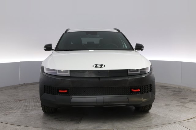 2025 Hyundai IONIQ 5 — photo 9 of 21