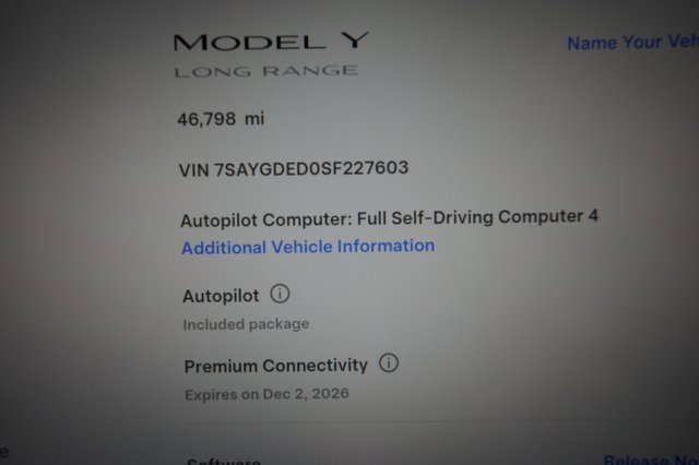2025 Tesla Model Y — photo 5 of 23