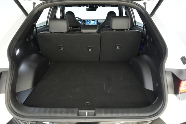 2025 Hyundai IONIQ 5 — photo 6 of 20